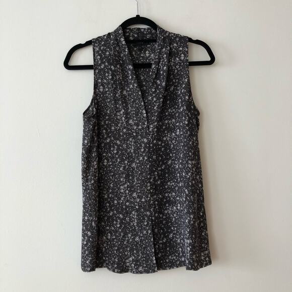 Theory Viola Silk Printed Silk Sleeveless Blouse - Picture 2 of 5